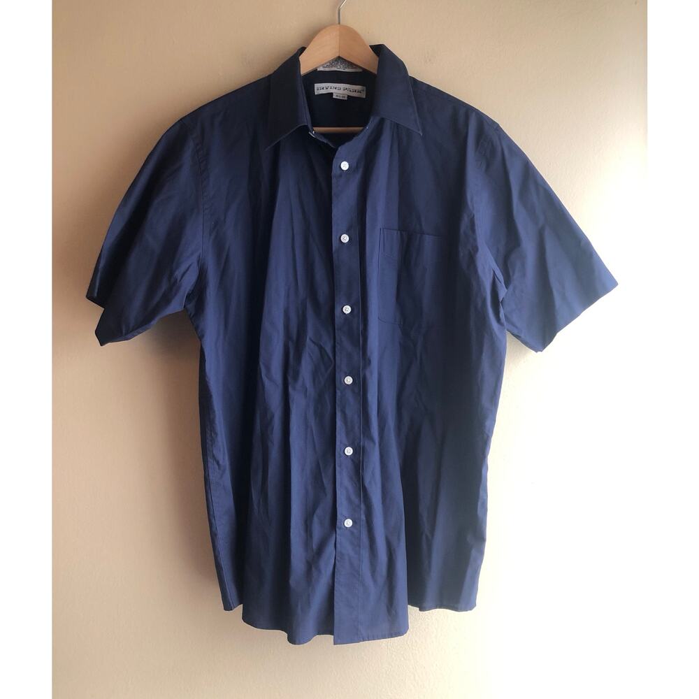 Irvine Park Men Button Up Shirt Blue Size 16.1/2 -SS